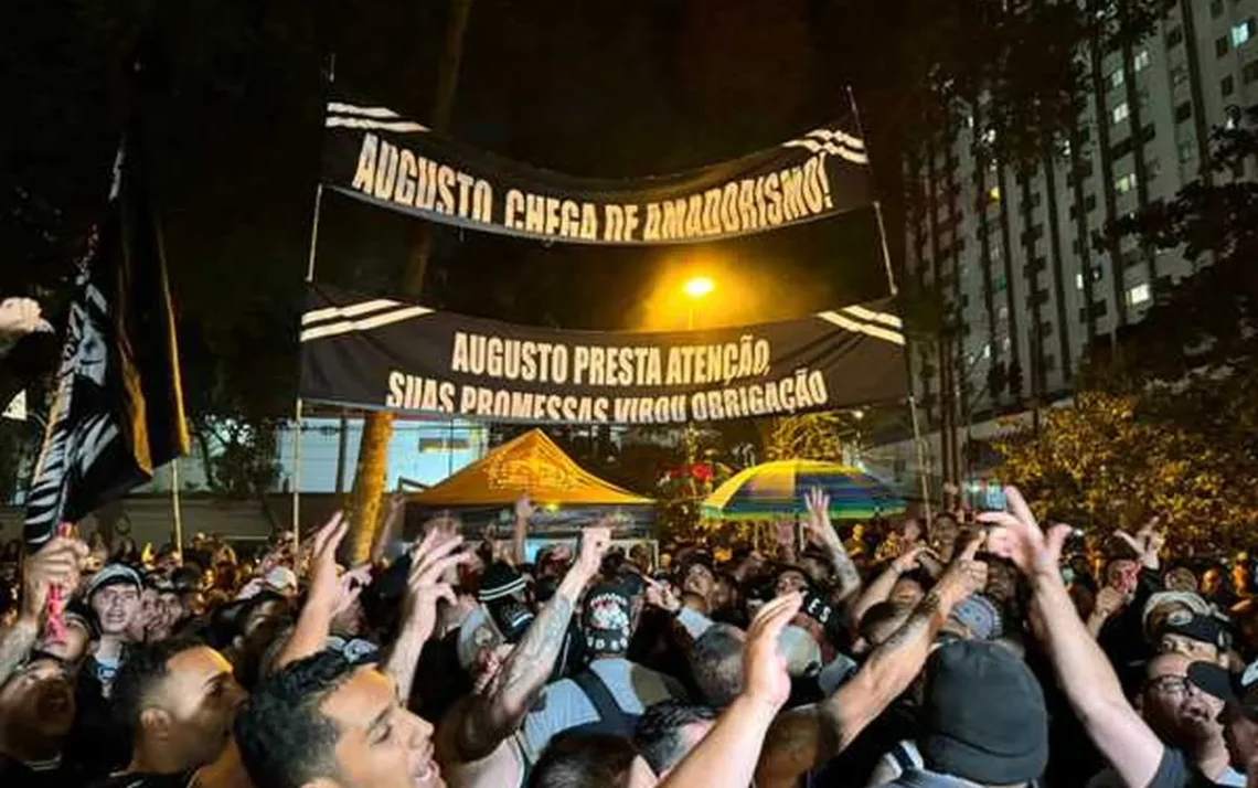 manifestações, reivindicações, contestações;