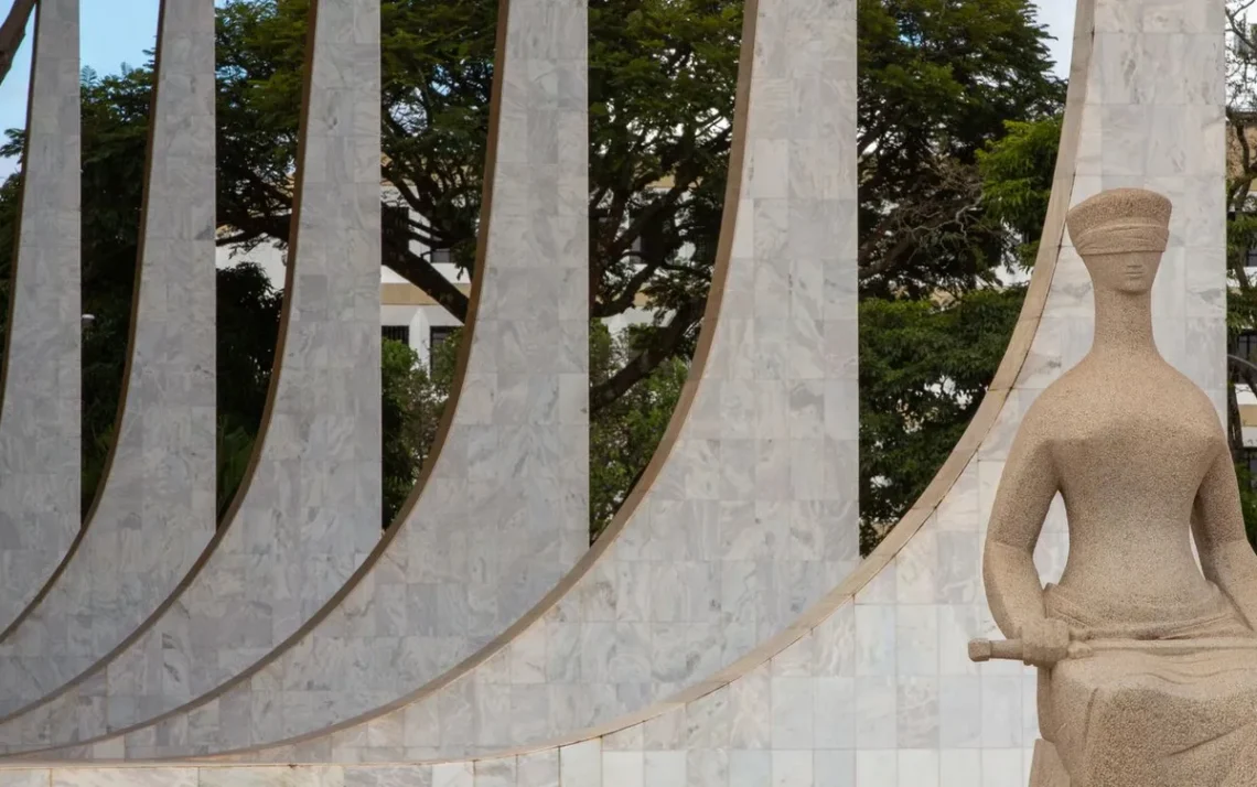 acordos de colaboração, acordos de delação, acordos de cooperação;