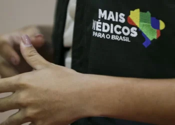 programa Mais Médicos;