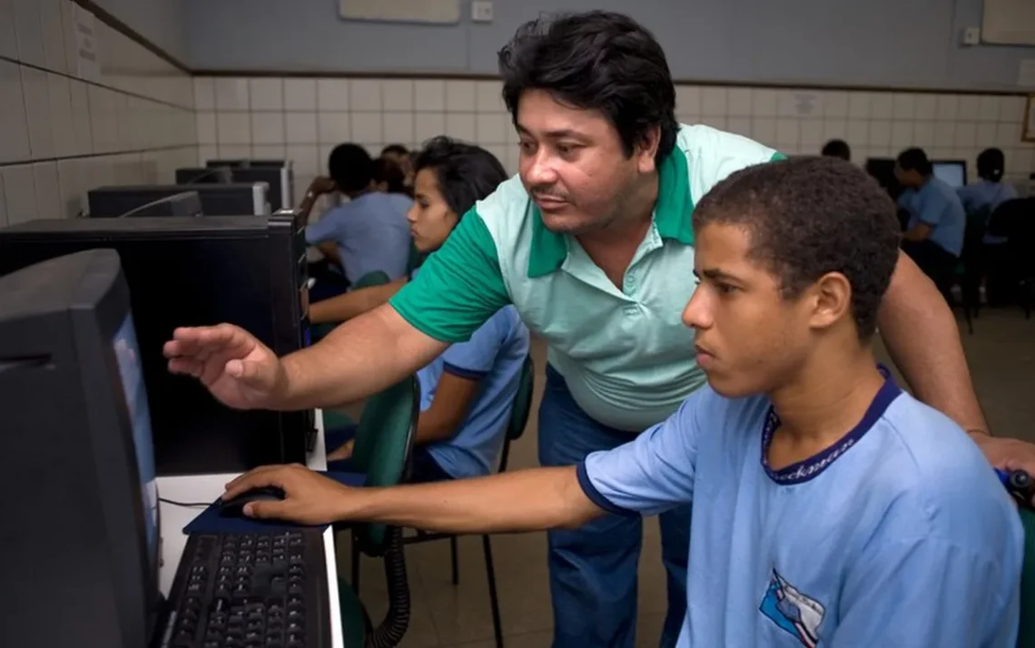 Ensino, Aprendizagem, Instrução;