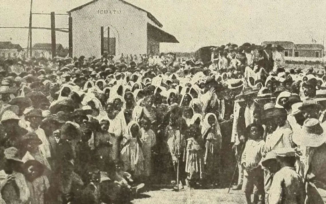 campos de extermínio, flagelados, vítimas, da seca;