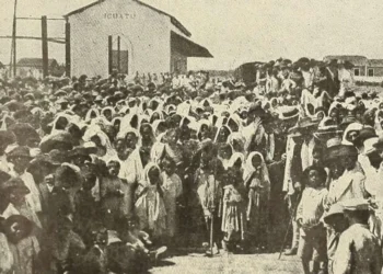 campos de extermínio, flagelados, vítimas, da seca;