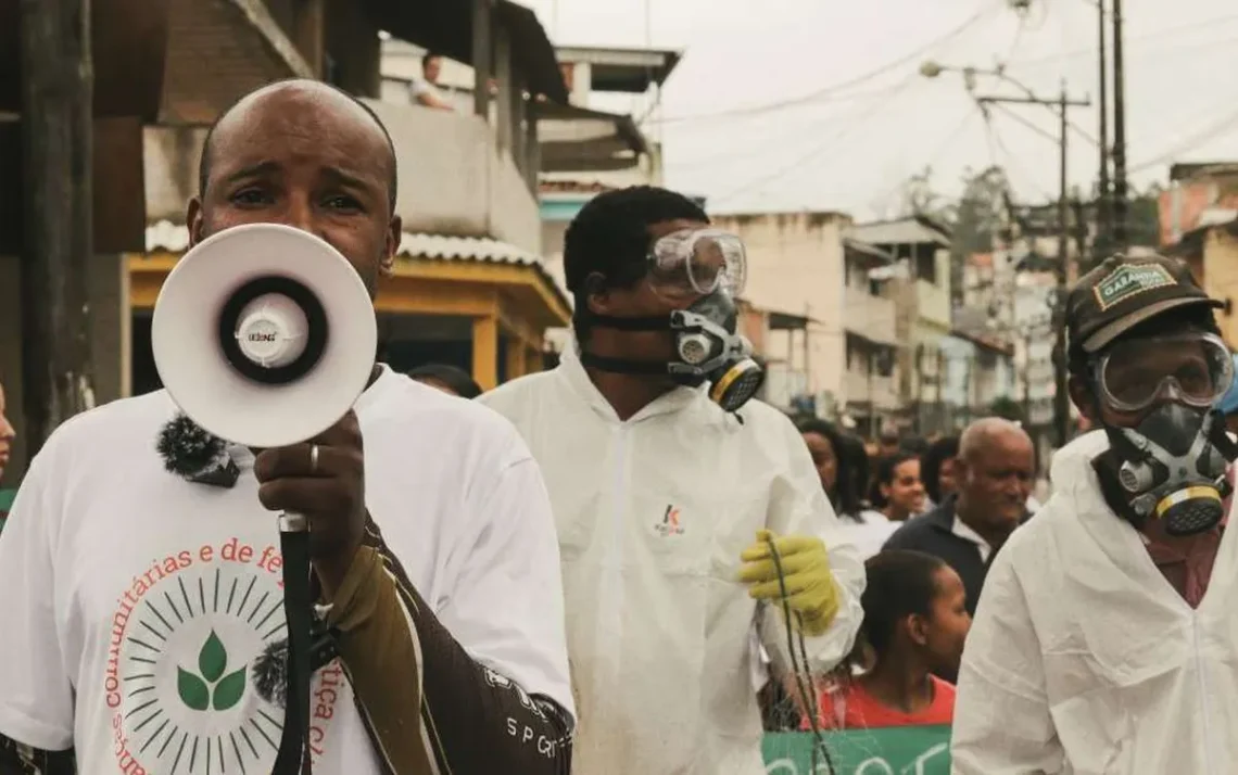 contaminação, poluição;