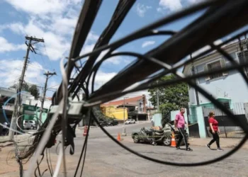 Blecaute, Interrupção de energia, Falta de luz;