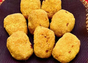 nuggets caseiros, nuggets de frango, nuggets saudáveis;