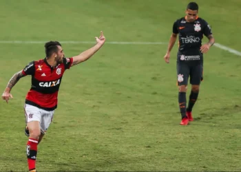 zagueiro, jogador;