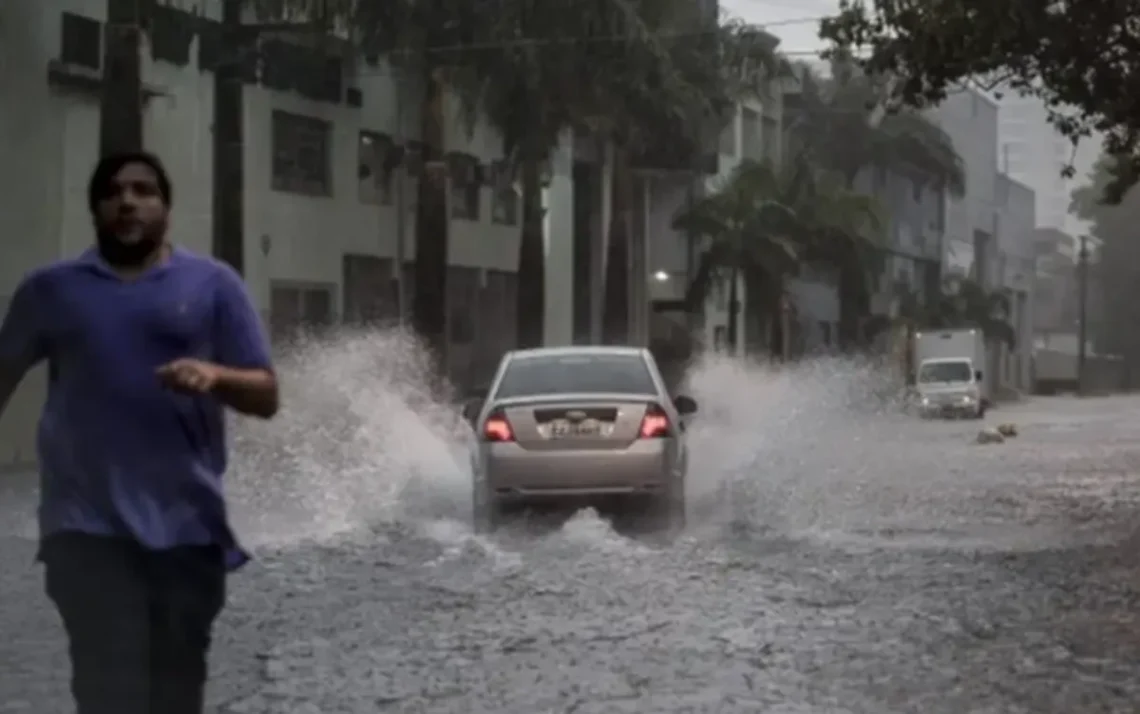 pluvial, precipitação, aguaceiro;