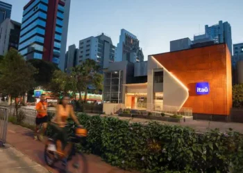 O Itaú Unibanco está avaliado em R$ 328,9 bilhões - Todos os direitos: @ NEO FEED