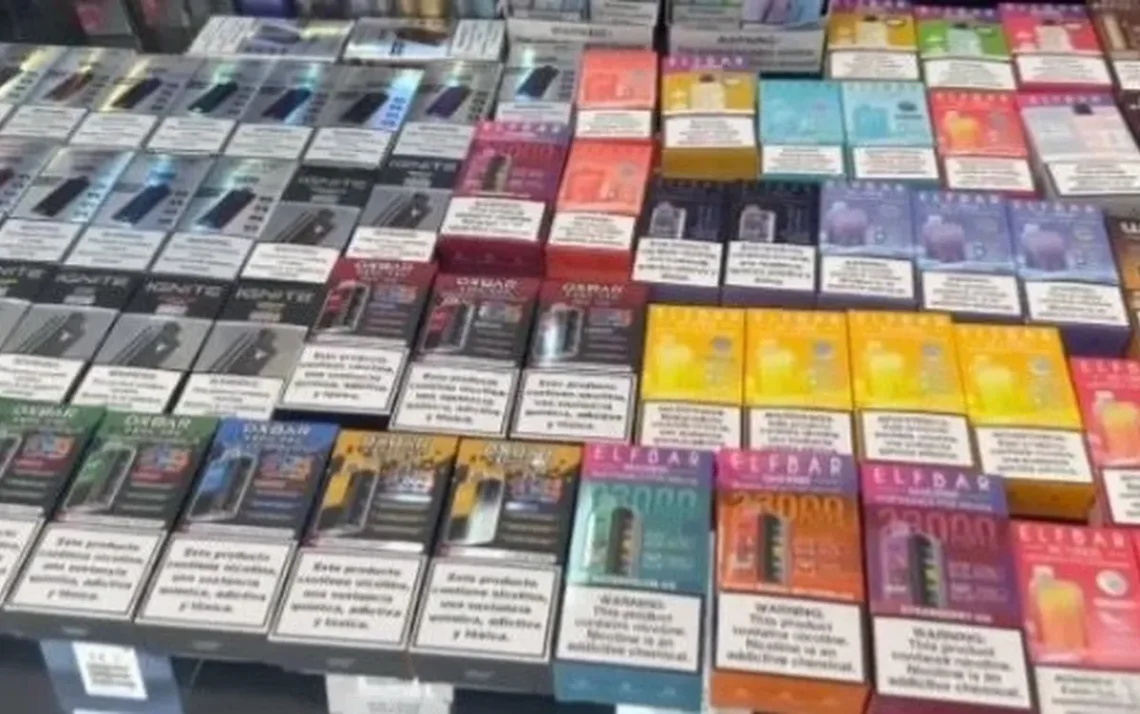 cigarros, eletrônicos;