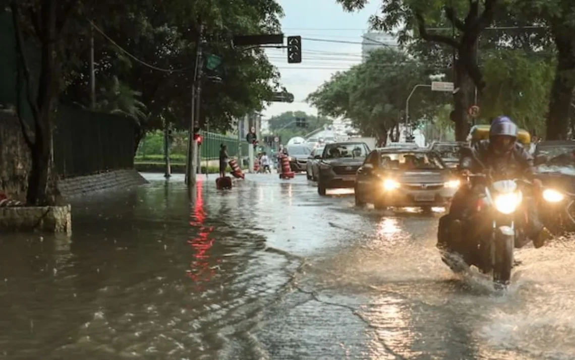 chuva, precipitações;