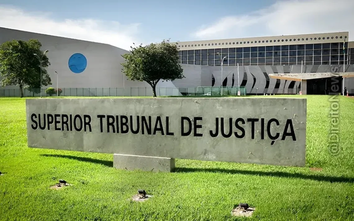 tribunal, julgamento, processo