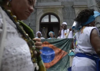 intolerância religiosa, discriminação, liberdade de crença;